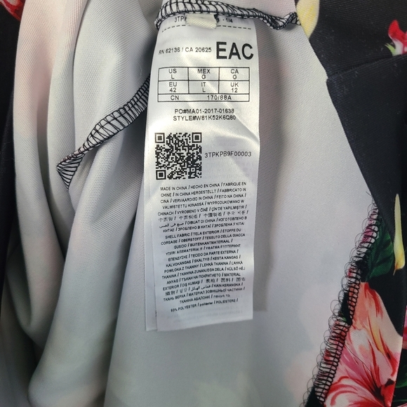 Guess Roses Boulevard Floral Feminine Elegant Bell Sleeves Black Lucy Dress - Picture 8 of 11